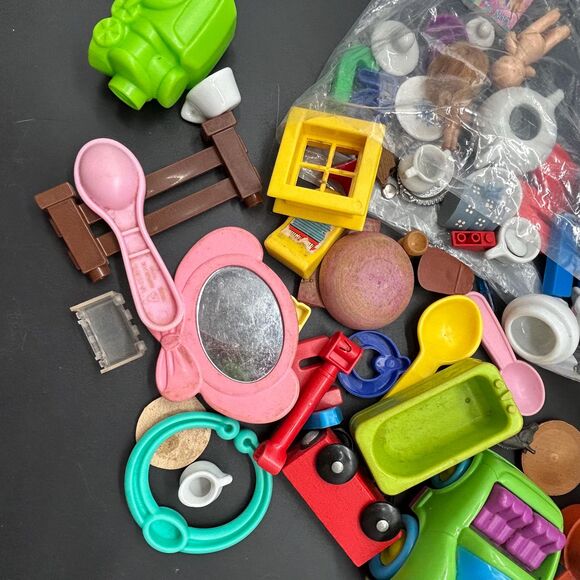 Small and Tiny Miscellaneous Toys Grab Bag - Picture 1 of 4